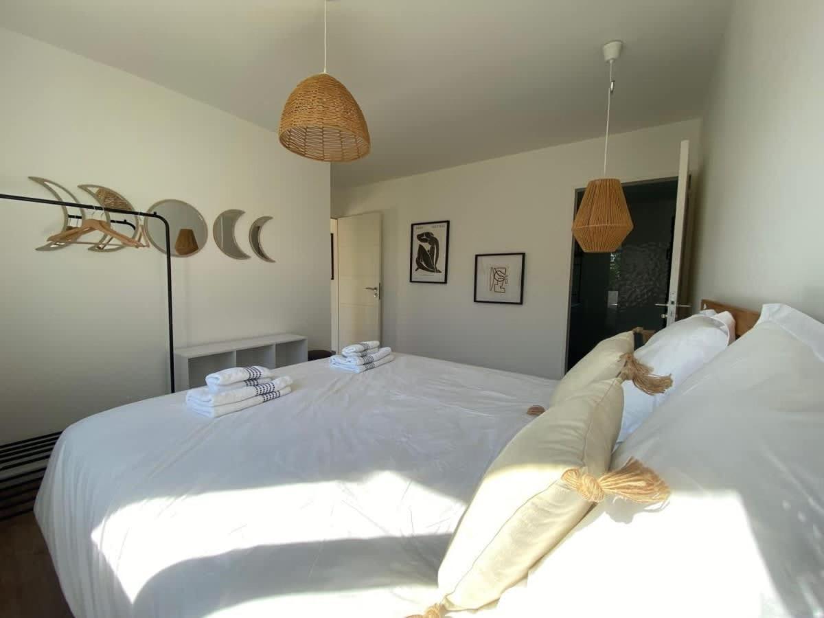 Carantec 4 Stars Villa With Jacuzzi And Garden For 8 Persons ภายนอก รูปภาพ